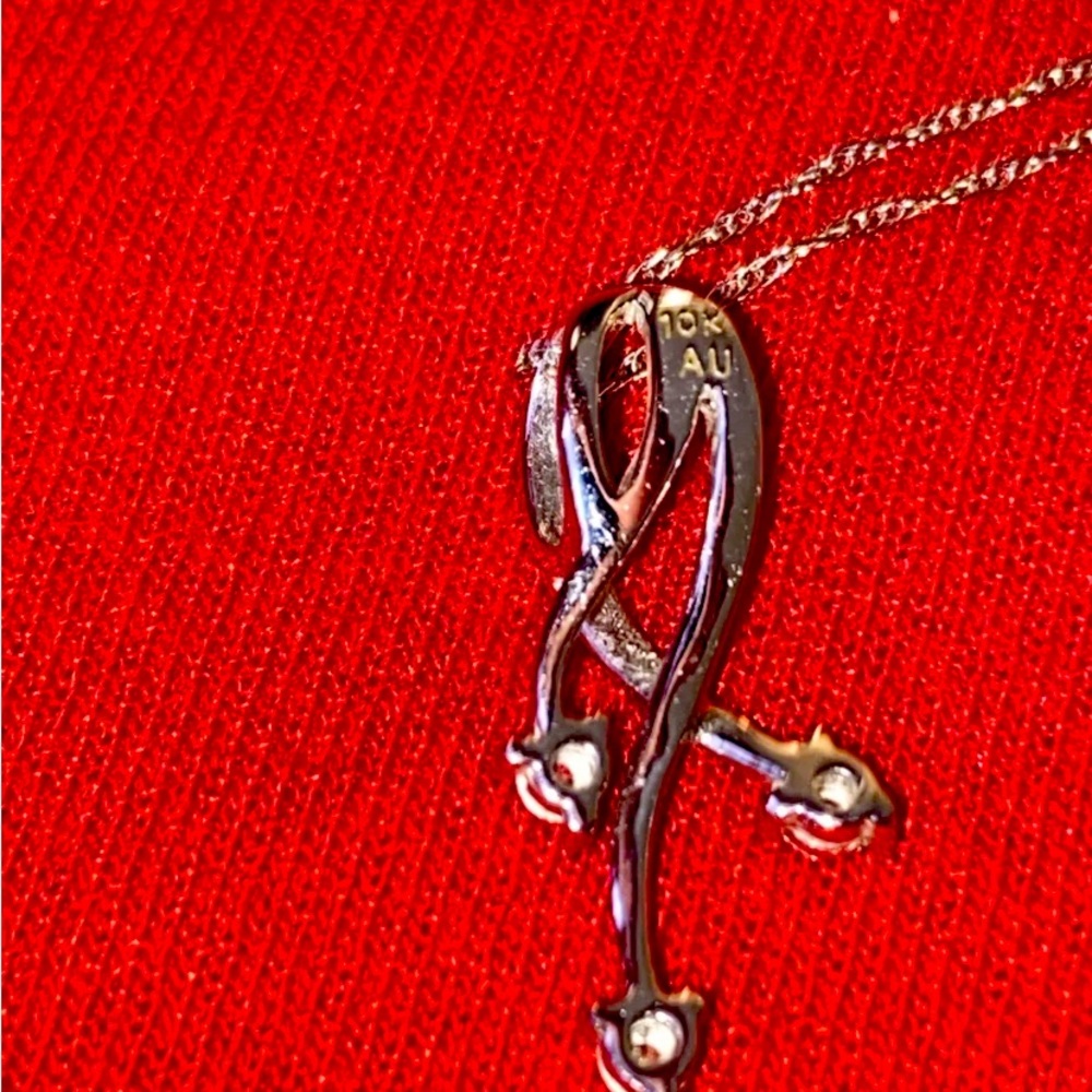 10K WHITE GOLD DIAMOND ACCENT PENDANT NECKLACE 18"